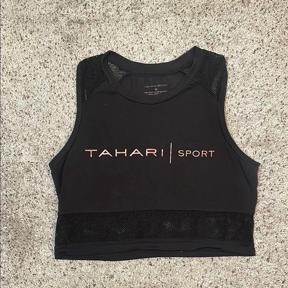 Tahari Sport‎ Woman’s Black Fishnet Cropped Sleeveless Shirt Size Medium - Picture 1 of 5